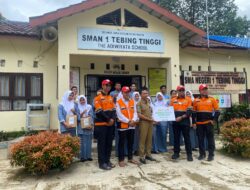 BAZNAS Kalsel Peduli Banua Salurkan Bantuan Pendidikan dan Sosial bagi Warga Terdampak Banjir di Tebing Tinggi