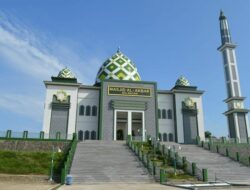 Masjid Agung Al-Akbar Balangan Sediakan 200 Porsi Takjil dan Nasi Kotak Setiap Hari Selama Ramadan 1447 H
