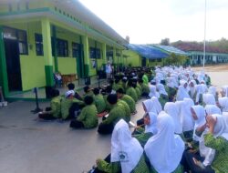 Talkshow BNN di MTsN 2 Balangan Tingkatkan Kesadaran Siswa Bahaya Narkoba