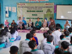 DKP3 Balangan Edukasi Pola Makan Sehat Lewat B2SA Goes to School di SMAN 2 Halong