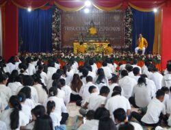 Umat Buddha Balangan Peringati Waisak, Amalkan Jalan Mulia Berunsur Delapan