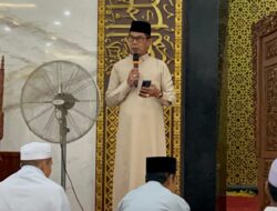 Wakil Bupati Balangan Akhmad Fauzi Ajak Warga Perkuat Keikhlasan dan Dukung UMKM di Momen Iduladha 1447 H di Masjid