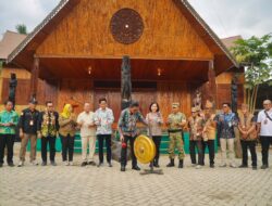 Festival Mesiwah Pare Gumboh VIII Lestarikan Budaya Dayak Deah